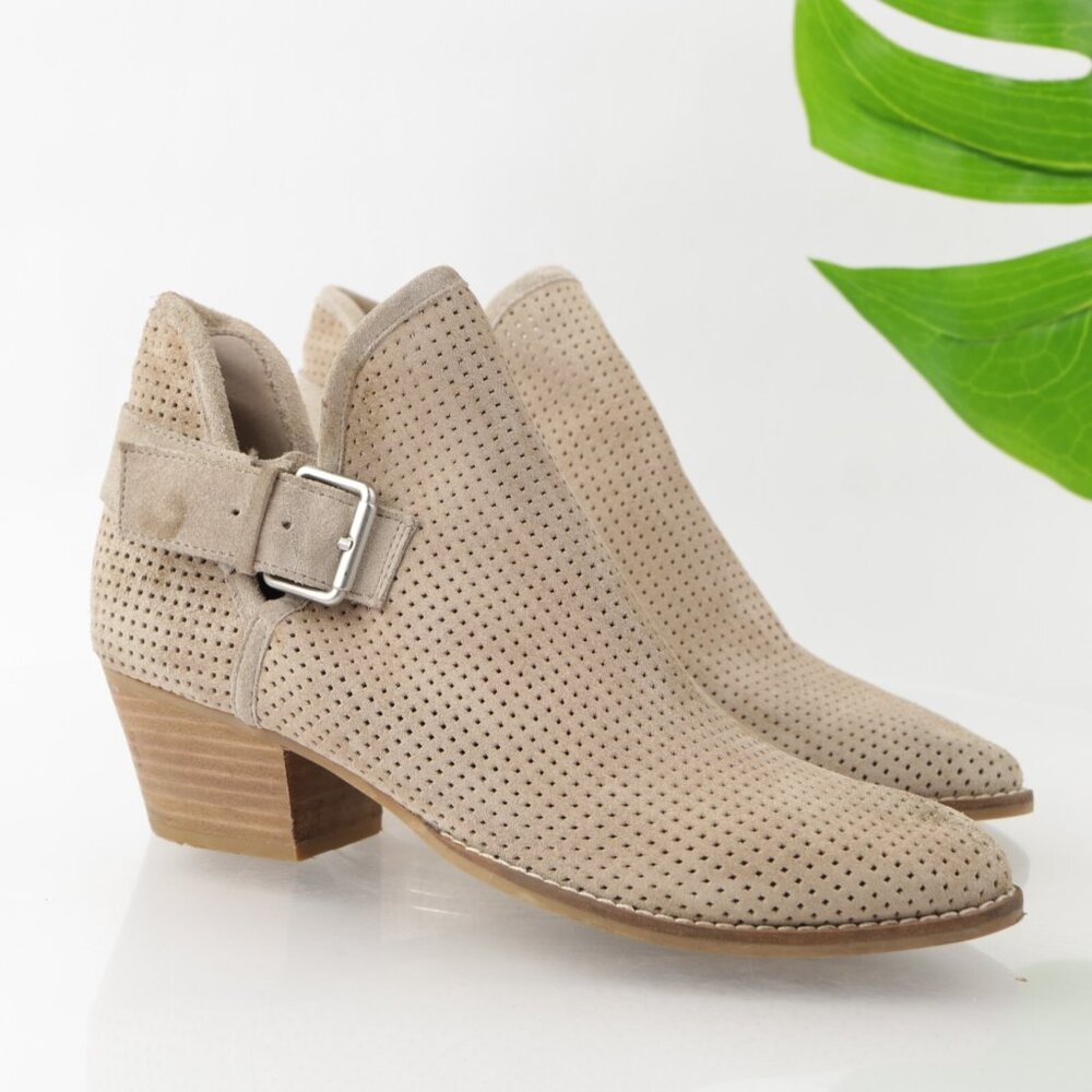 Dolce Vita Womens Simon Boot Size 7 Beige Tan Suede Perforated Buckle Bootie